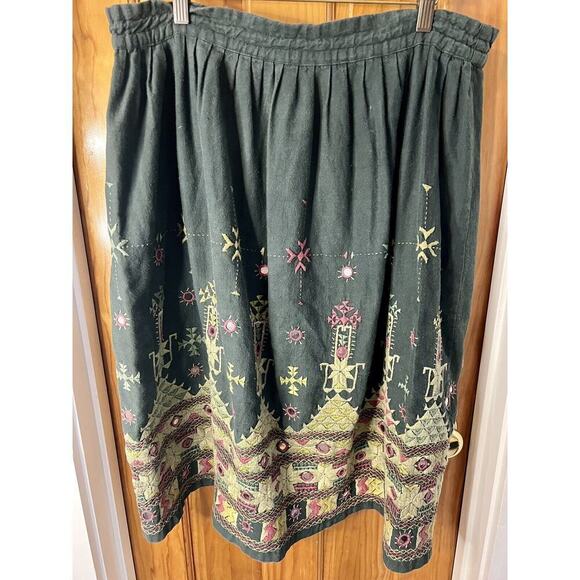 Vintage Indian Embroidered MIDI Skirt Green Fairy Celestial Mirrored Art To Wear - Picture 4 of 8